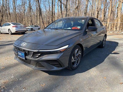 2025 Hyundai Elantra SEL Sport 4DR Sedan