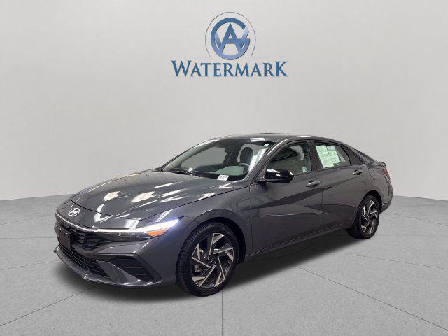 2025 Hyundai Elantra - $22,367