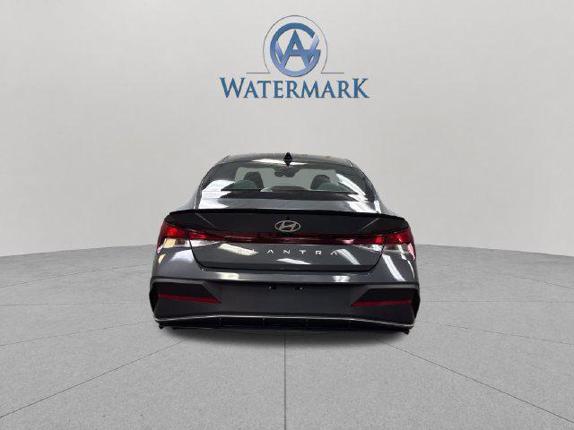2025 Hyundai Elantra - $22,367