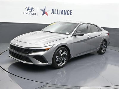 2025 Hyundai Elantra SEL Sport 4DR Sedan