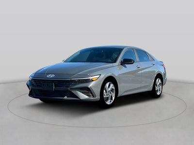 2025 Hyundai Elantra SEL Sport 4DR Sedan