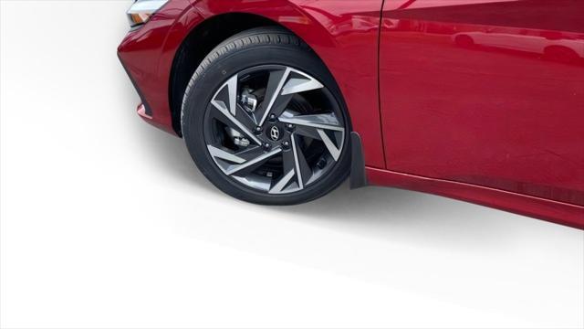 2025 Hyundai Elantra - $21,998