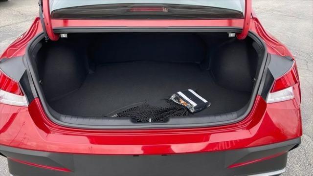 2025 Hyundai Elantra - $21,998