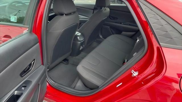 2025 Hyundai Elantra - $21,998
