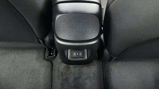 2025 Hyundai Elantra - $21,998