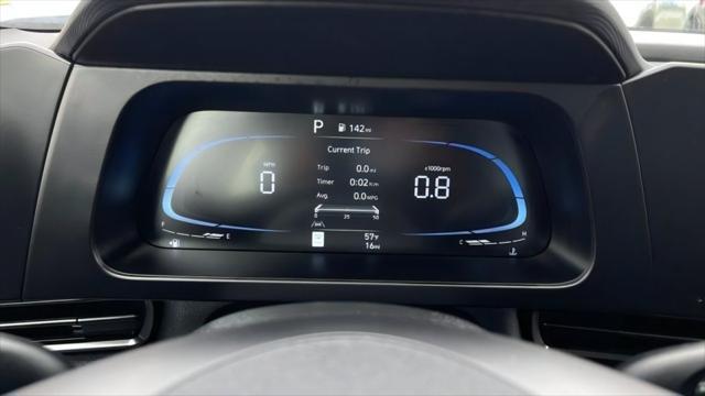 2025 Hyundai Elantra - $21,998