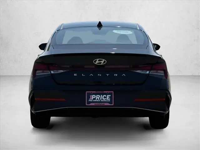2026 Hyundai Elantra - $20,405