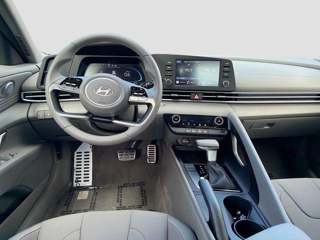 2026 Hyundai Elantra - $21,000