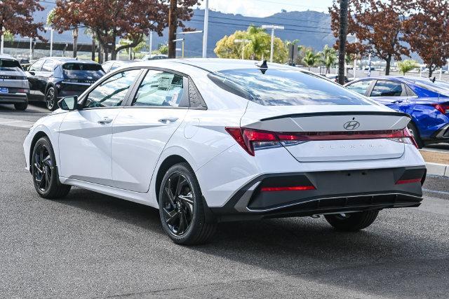 2026 Hyundai Elantra - $23,000