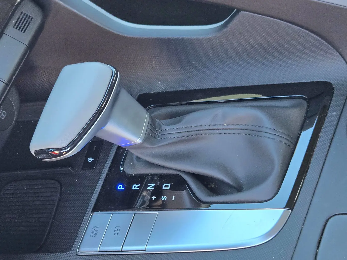 2026 Hyundai Elantra - $22,298