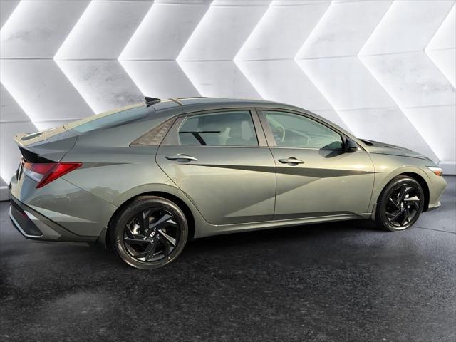 2026 Hyundai Elantra - $22,862