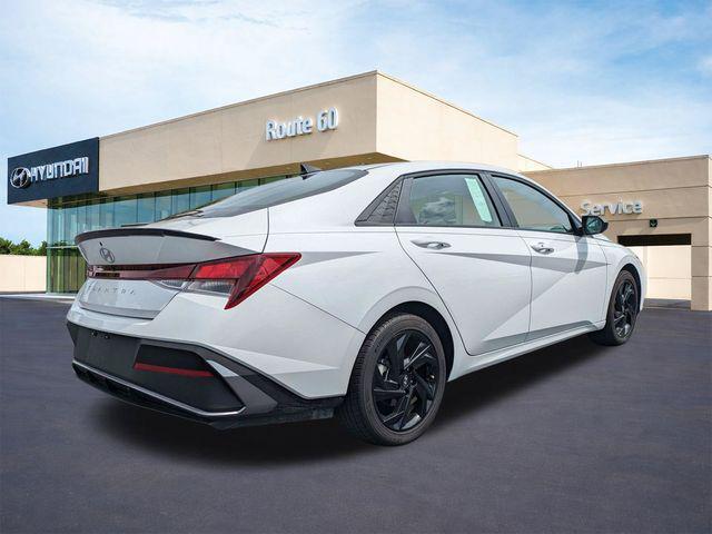 2026 Hyundai Elantra - $23,345