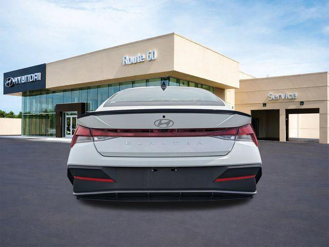 2026 Hyundai Elantra - $23,345