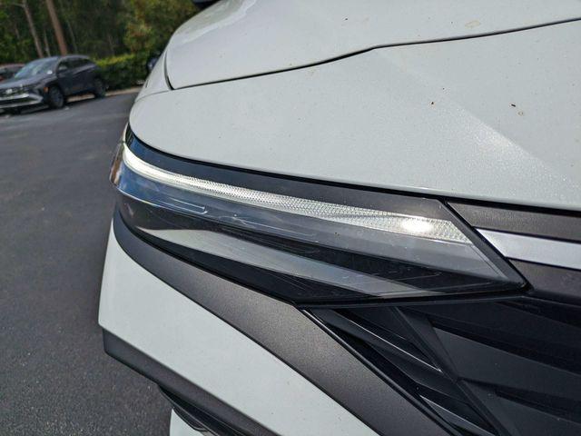 2026 Hyundai Elantra - $23,345