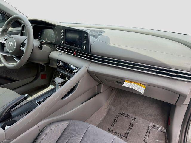 2026 Hyundai Elantra - $20,290