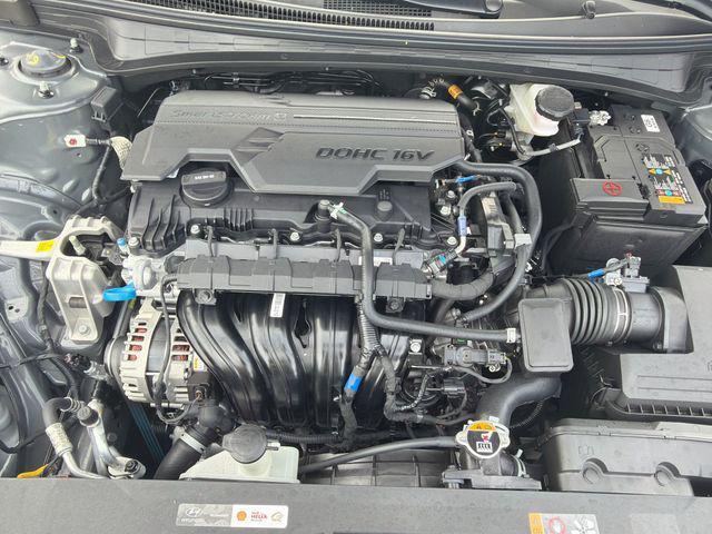 2026 Hyundai Elantra - $20,290