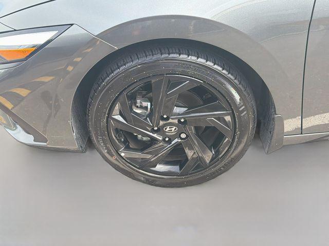 2026 Hyundai Elantra - $20,290