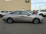 2024 Elantra Thumbnail 7