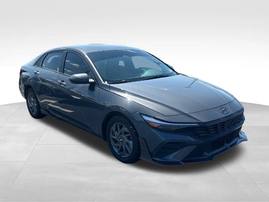 2024 Hyundai Elantra - $21,888