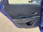 2024 Elantra Thumbnail 17