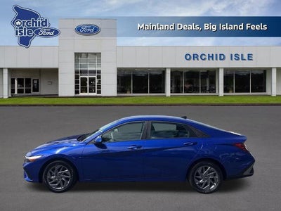 2024 Hyundai Elantra SEL 4DR Sedan