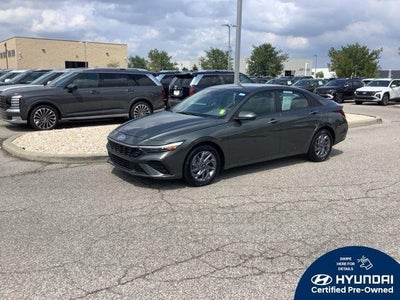 2024 Hyundai Elantra SEL 4DR Sedan