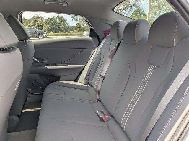 2025 Hyundai Elantra - $25,177