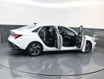 2025 Elantra Thumbnail 21