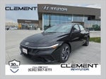 2025 Elantra Thumbnail 1