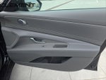 2025 Elantra Thumbnail 37