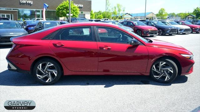 2025 Hyundai ELANTRA SEL Sport