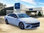 2025 Elantra Thumbnail 32