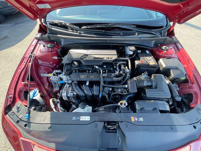2025 Hyundai Elantra - $21,995