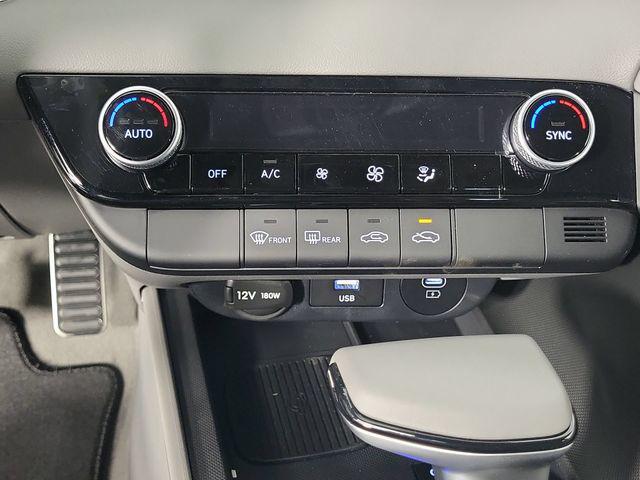 2025 Hyundai Elantra - $23,136
