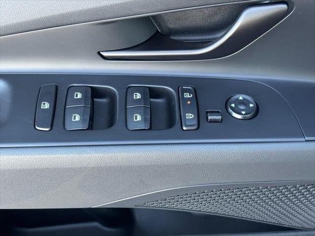 2026 Hyundai Elantra - $20,477