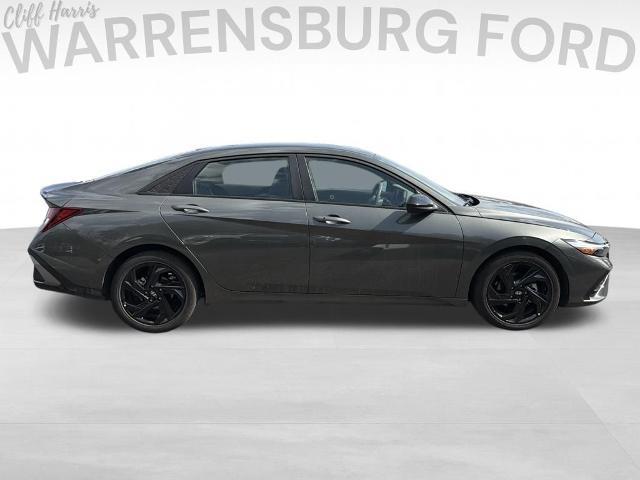 2026 Hyundai Elantra - $22,177