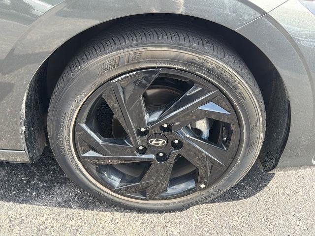 2026 Hyundai Elantra - $22,177