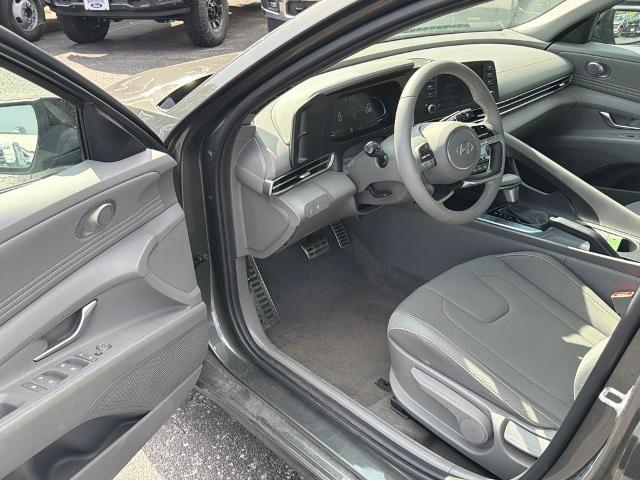 2026 Hyundai Elantra - $22,177
