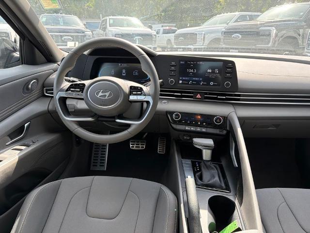 2026 Hyundai Elantra - $22,177
