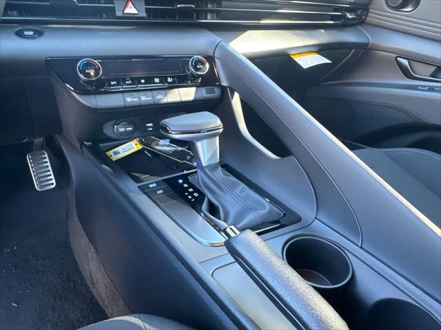 2026 Hyundai Elantra - $25,010
