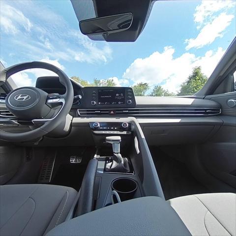 2026 Hyundai Elantra - $24,486