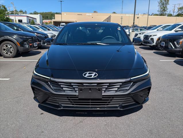 2026 Hyundai Elantra - $21,288