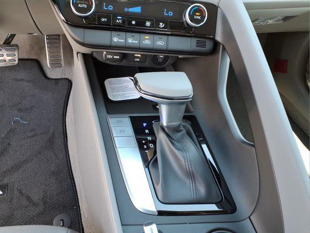 2026 Hyundai Elantra - $24,725