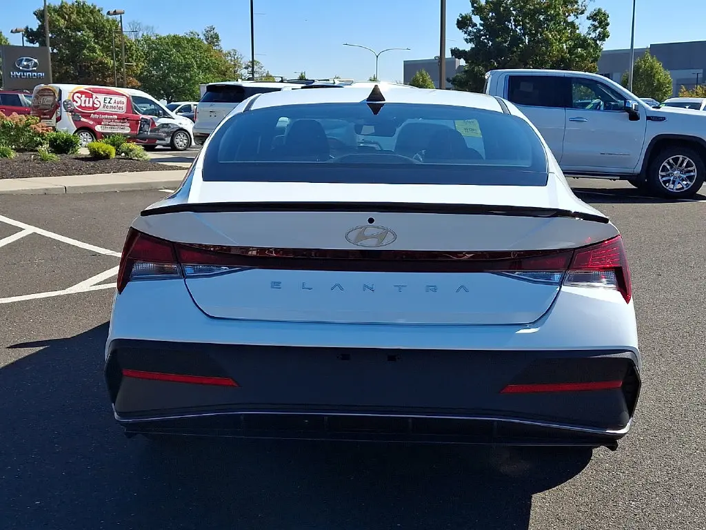 2026 Hyundai Elantra - $22,505