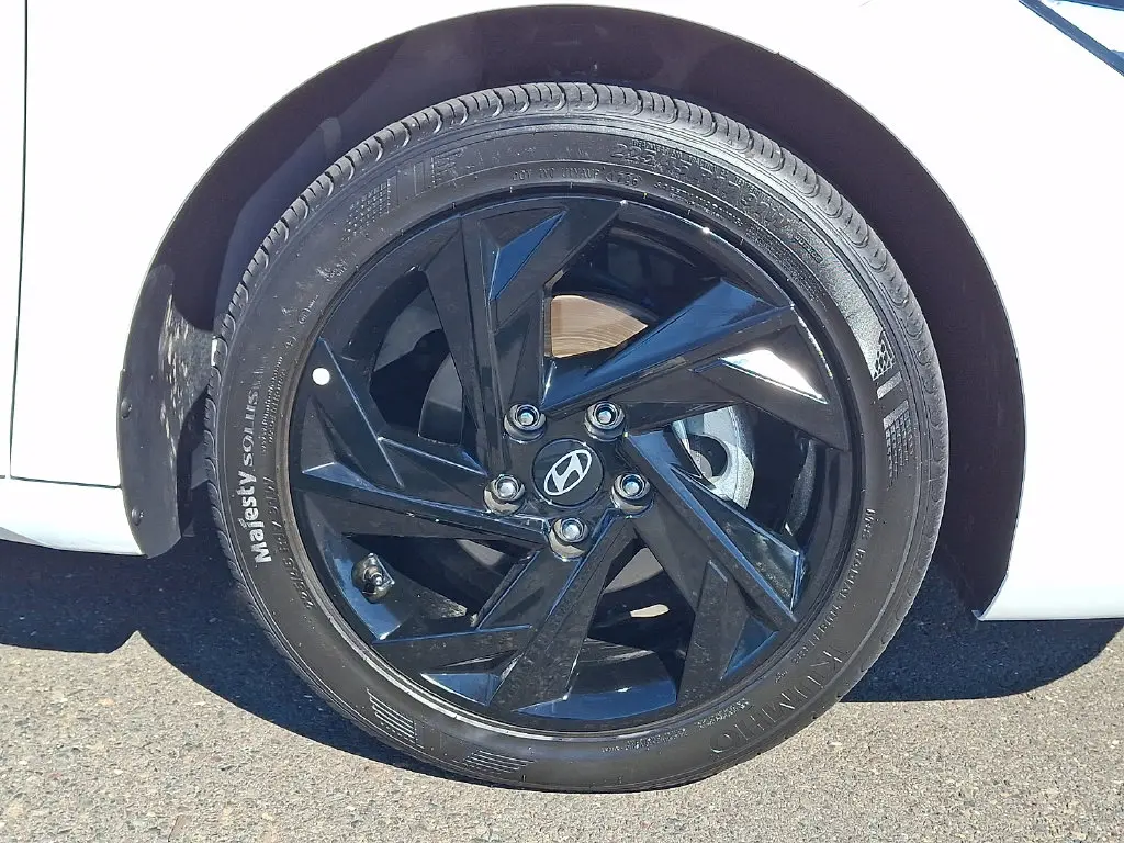 2026 Hyundai Elantra - $22,505