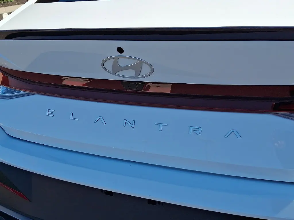 2026 Hyundai Elantra - $22,505