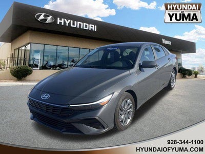 2024 Hyundai Elantra SEL 4DR Sedan