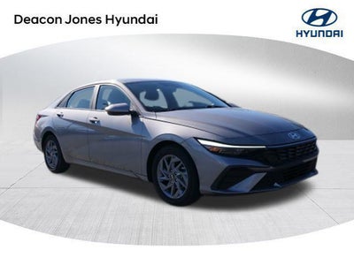 2024 Hyundai Elantra SEL 4DR Sedan