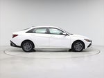2024 Elantra Thumbnail 7