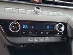 2024 Elantra Thumbnail 15